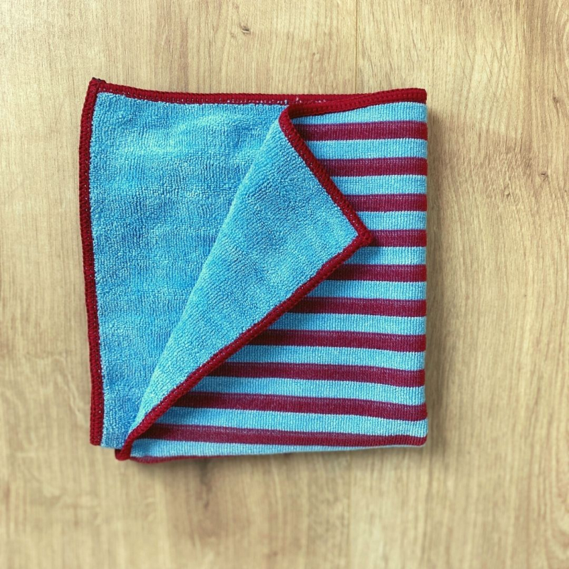 Microfibre "spéciale salissure incrustée"